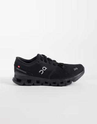 On Cloud X Running Trainers Black