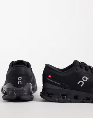 On Cloud X Running Trainers Black