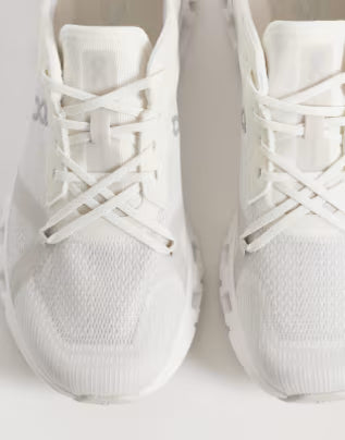 On Cloud X Running Trainers White