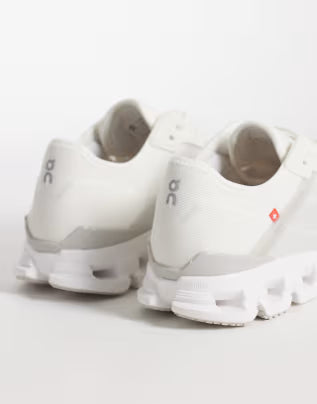 On Cloud X Running Trainers White