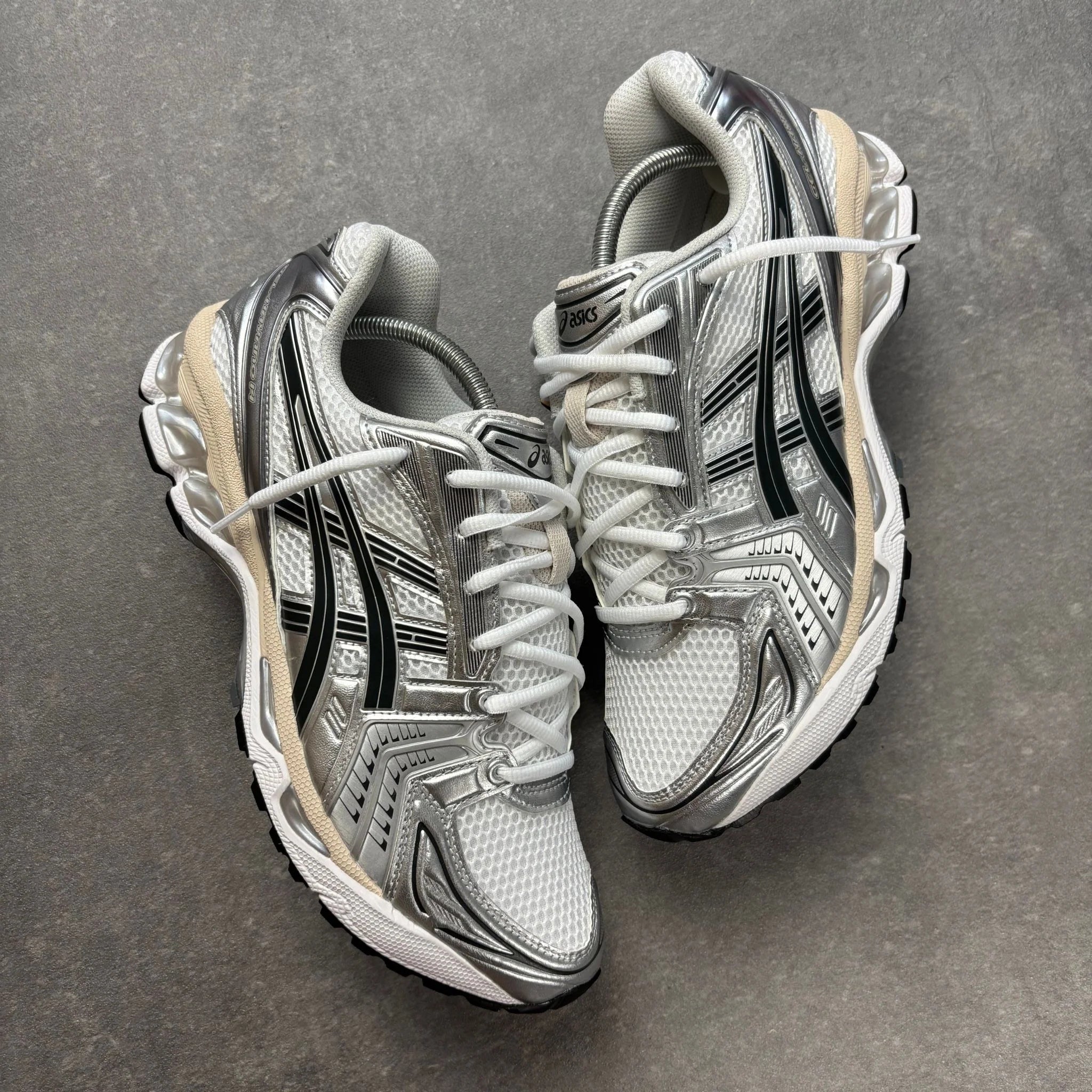 ASICS GEL KAYANO 14 WHITE GRAPHITE GREY